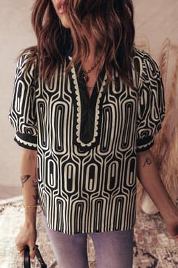image-Black Geometric Print Contrast Scallop Color Block Patchwork Short Sleeve Blouse