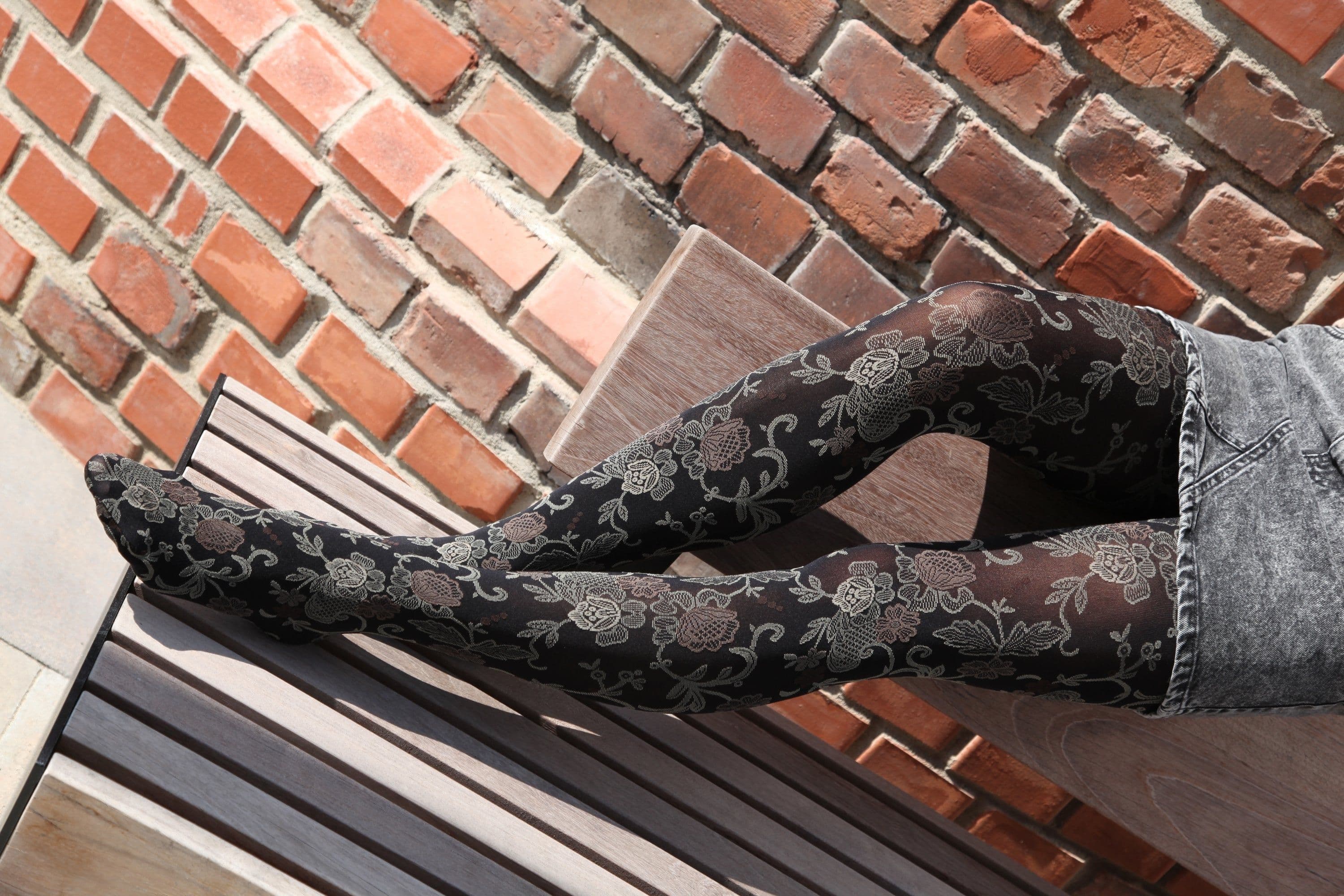 image-DAISY black 60DEN tights for women