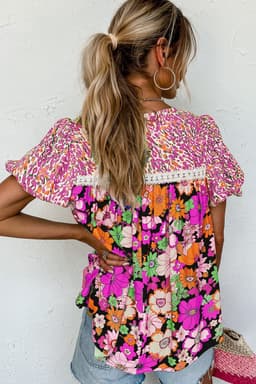 image-Green Bubble Sleeve Lace Trim Floral Blouse