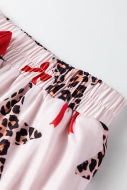 image-White Leopard Star Ribbon Bow Print Contrast Trim Short Pajama Set