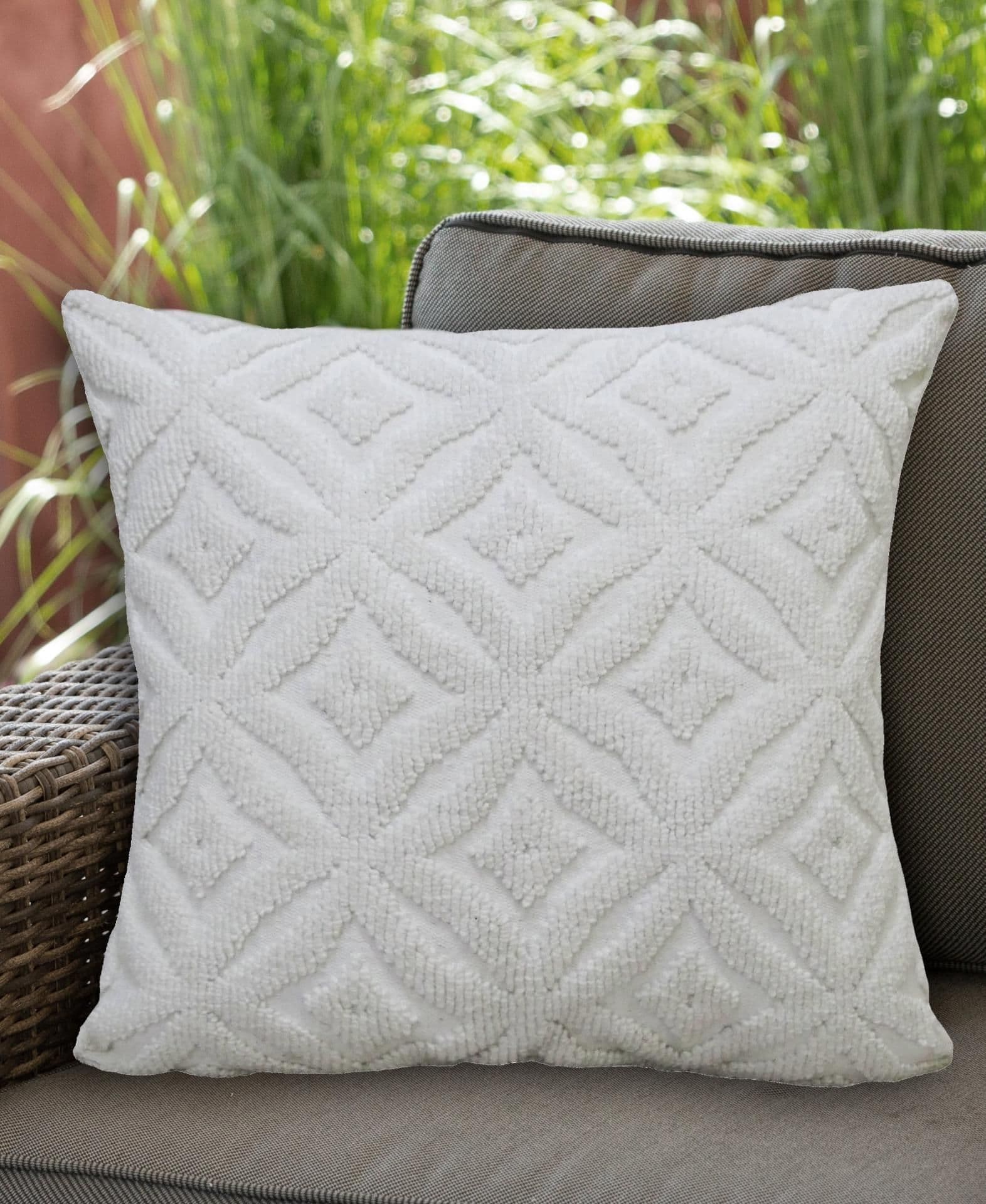image-18"x18" White Indoor Outdoor Ogee Decorative Pillow