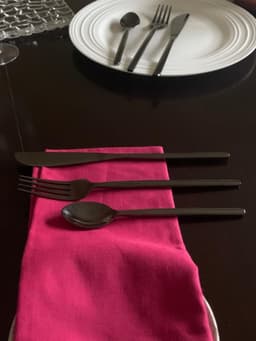 image-Stainless Steel Flatware 18 PC Set-Dinner knives, Dinner Forks, Teaspoons