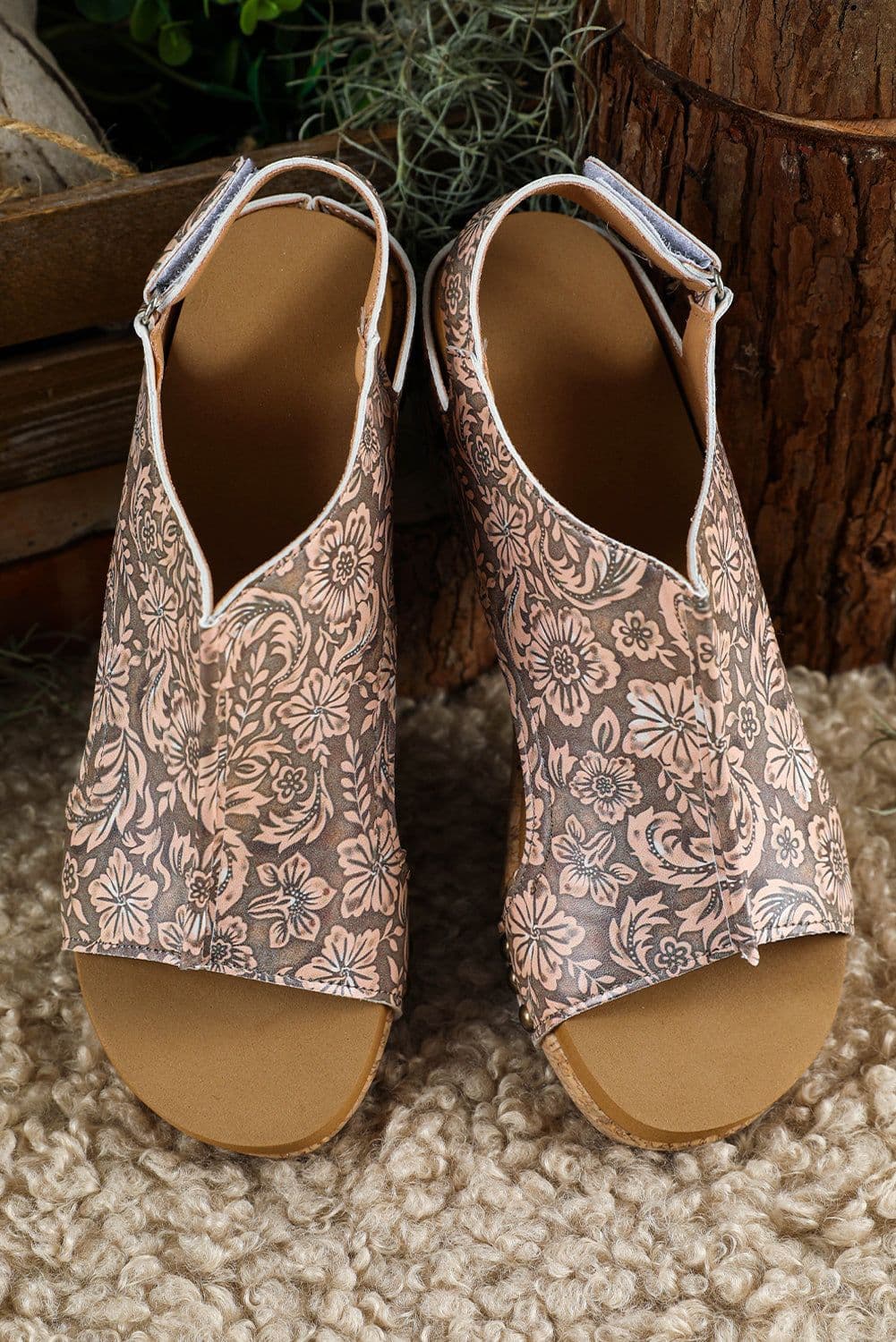 image-Vintage Floral Leather Sandals - Brown Platform Hollowed Rivets 7-11