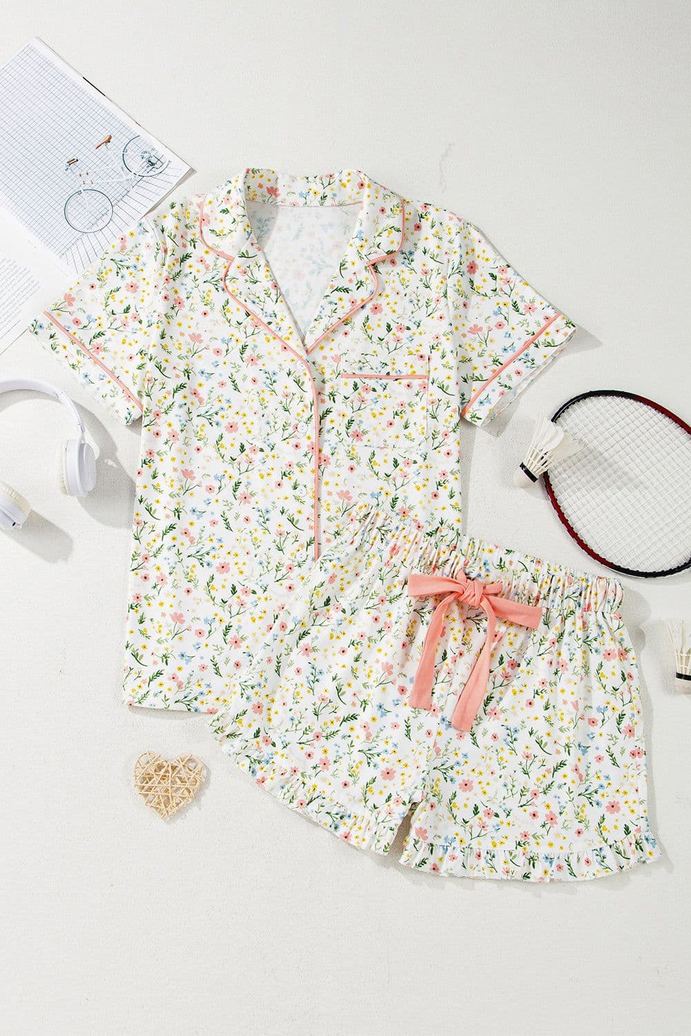 image-Beige Floral Print Contrast Pipping Short Pajamas Set