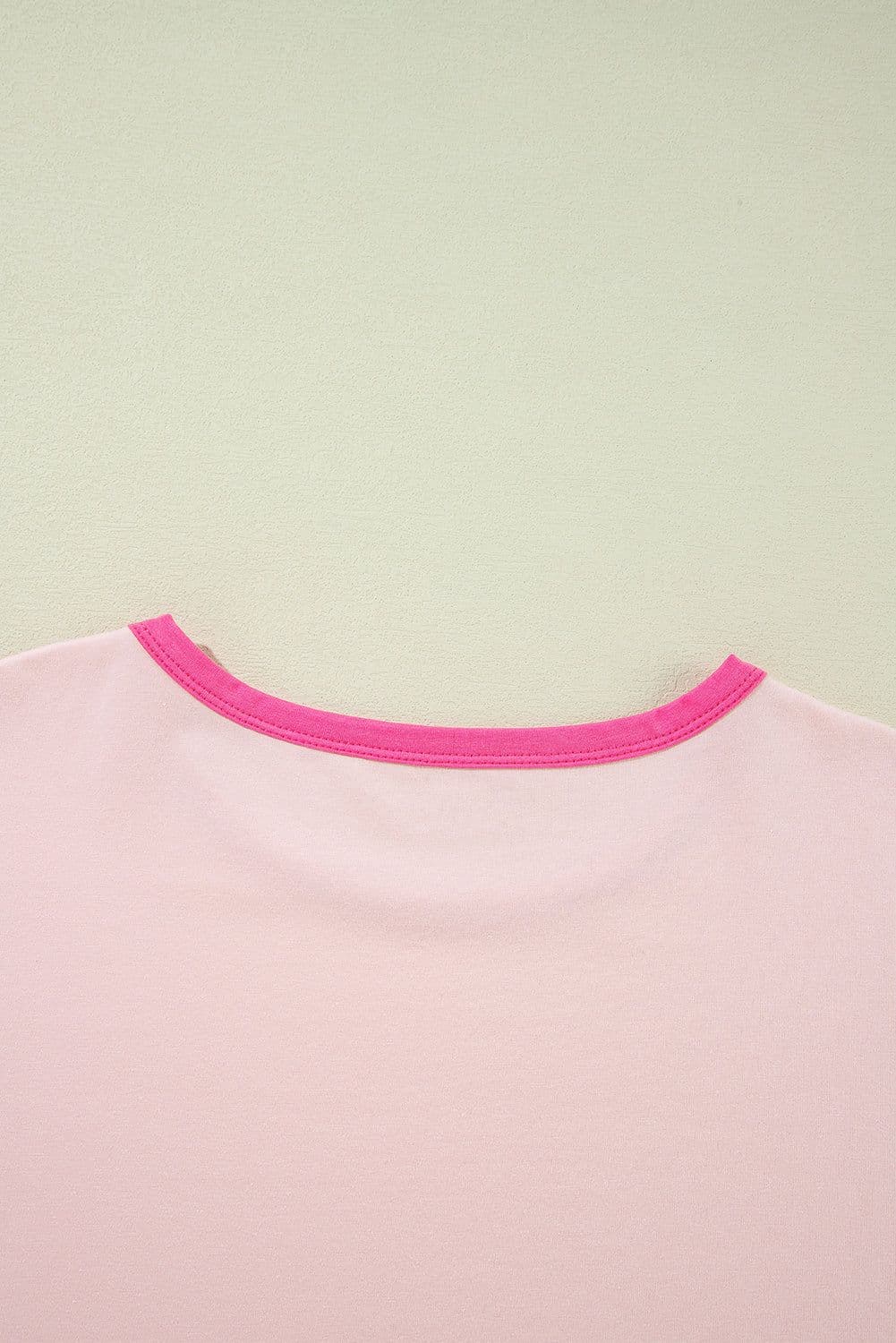image-Pink Color Block Stitching Sleeve Round Neck Oversize Top