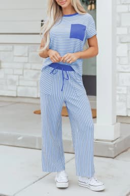 image-Khaki Stripe Crew Neck Tee Drawstring Waist Cropped Pants Set