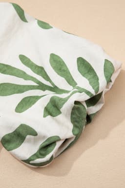 image-Green Leaf Print Short Balloon Sleeve Shirt