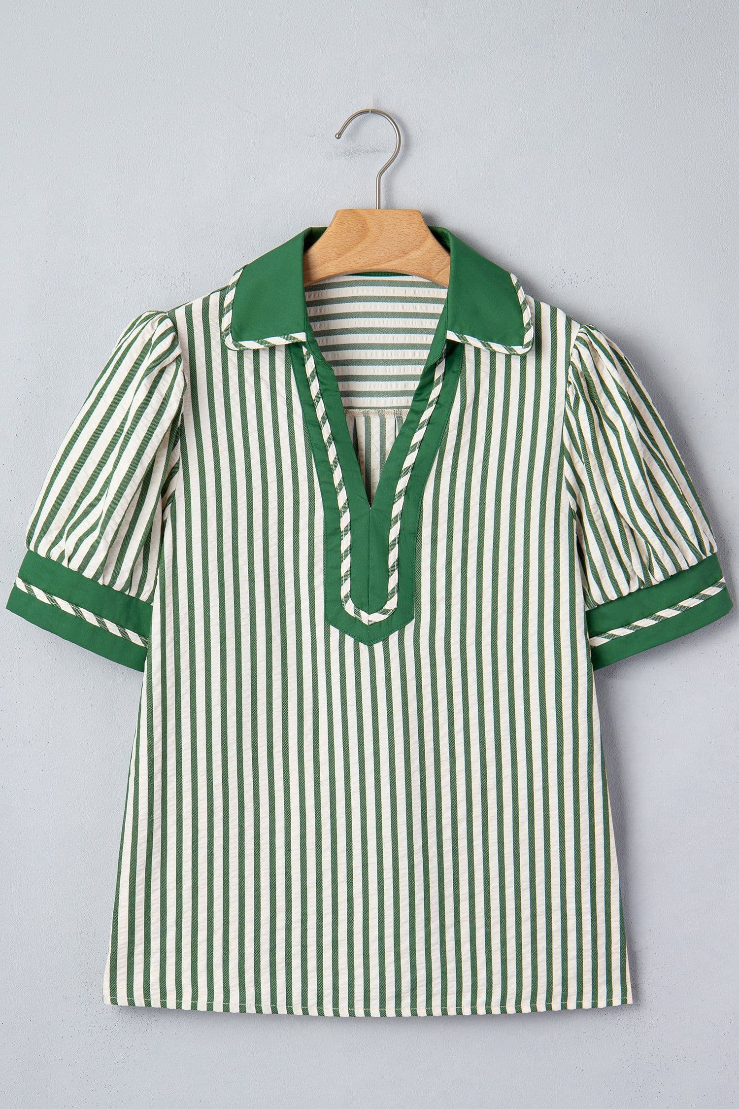 image-Green Stripe Collared Split Neck Bubble Sleeve Blouse