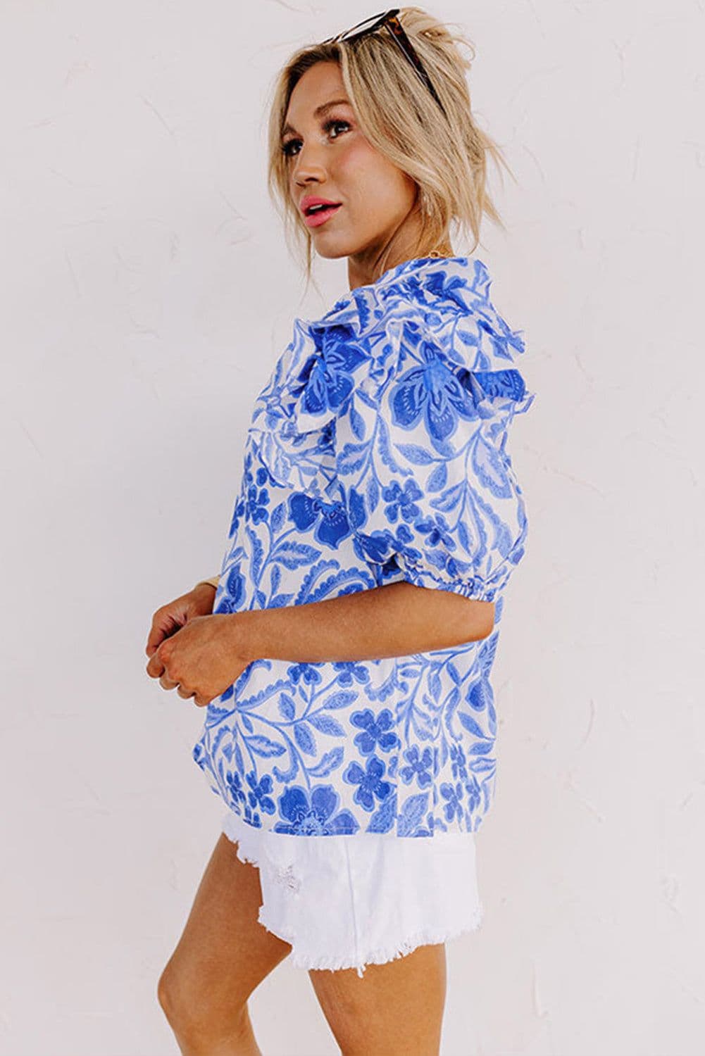image-Dark Blue Floral Ruffled Sleeve Blouse - Chic Bubble Sleeve Design