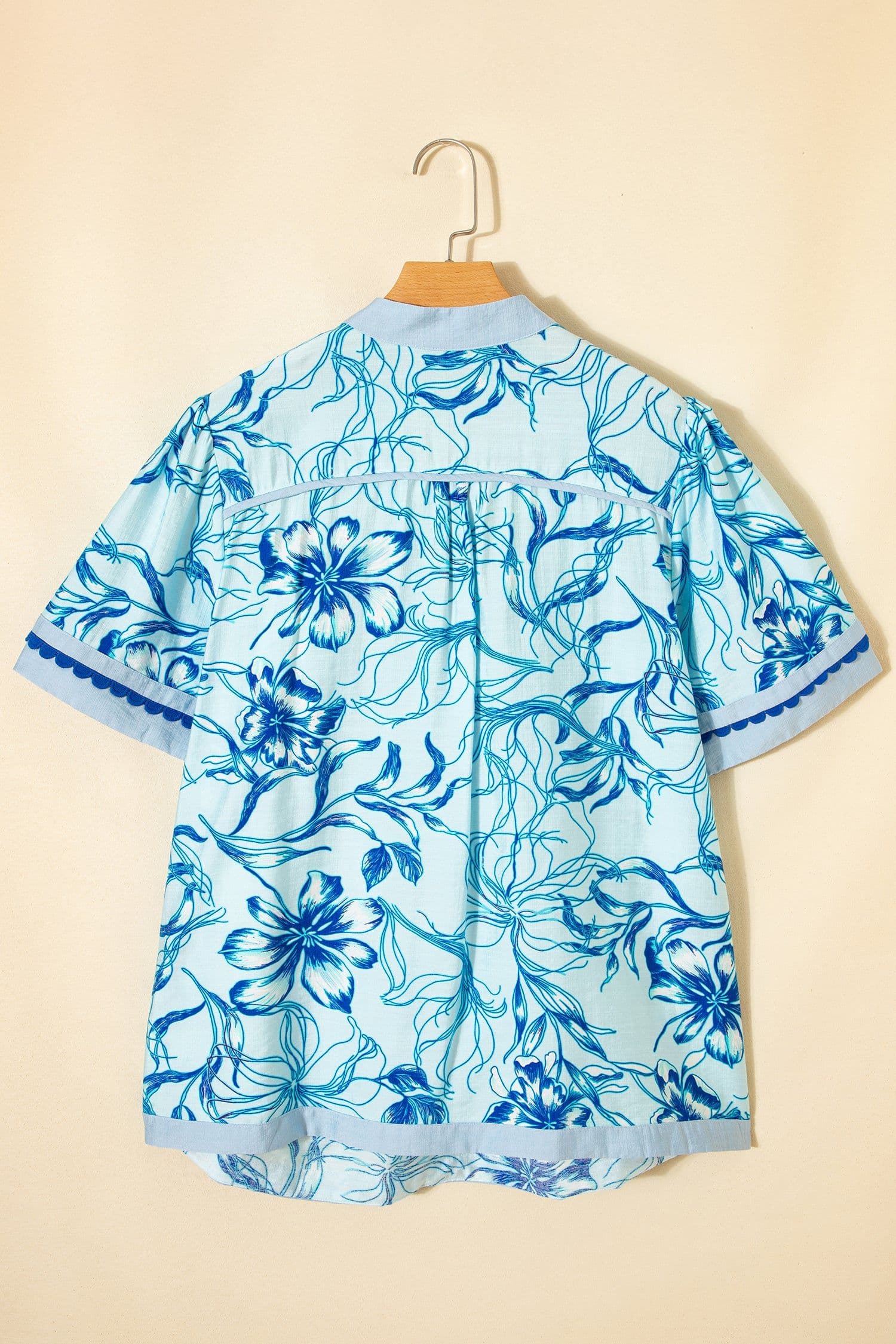 image-Sky Blue Plus Size Scalloped Trim Floral Short Sleeve Blouse