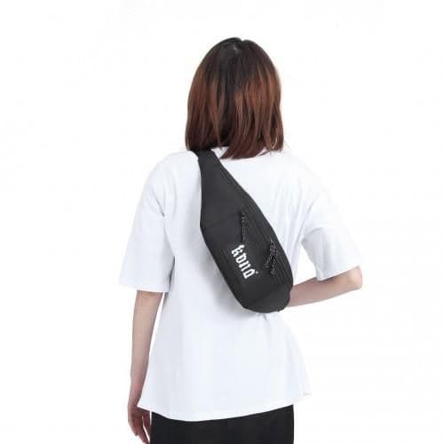 image-EA2136 - Kono Lightweight Fashion Sports Bum Bag For Men And Women - Black