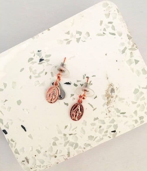 image-Charms Earrings silver, gold and rose gold in 13 Charms Style.