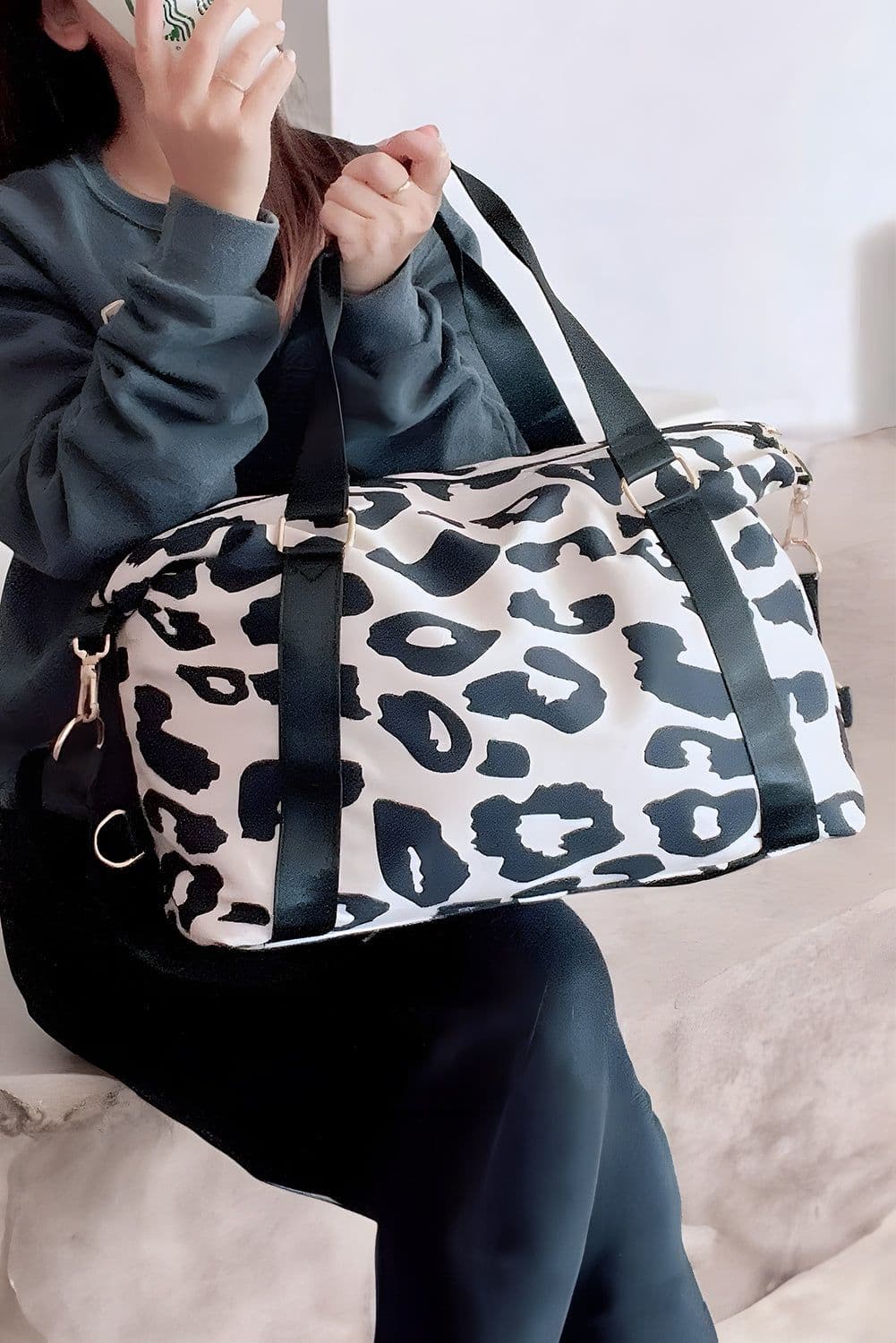 image-Bright Pink Leopard Print Large Travel Bag