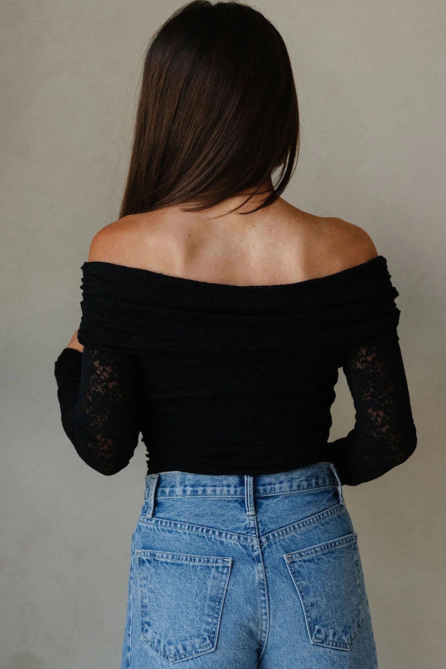 image-Black Floral Lace Off-shoulder Long Sleeve Slim Top