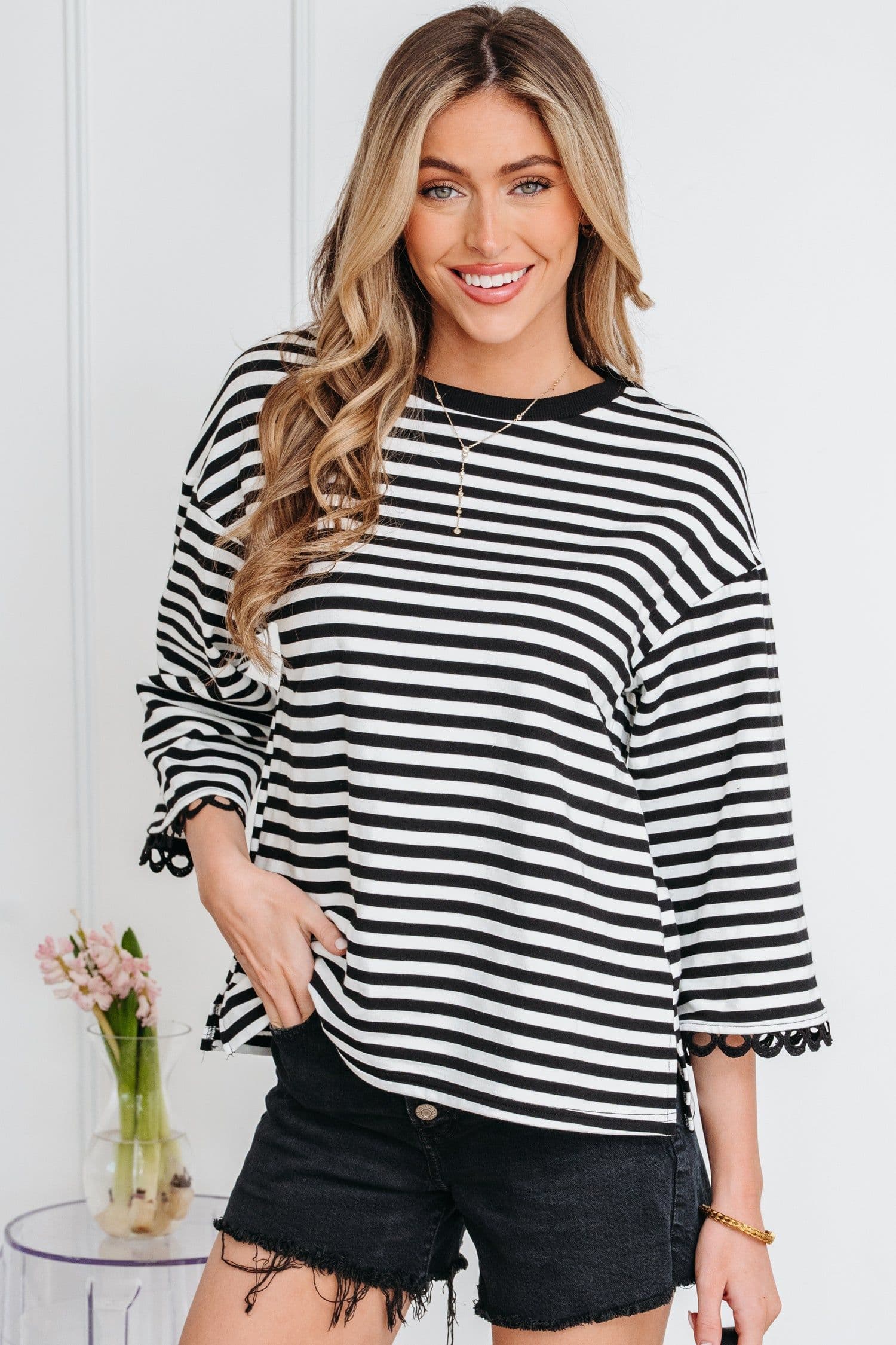 image-Sachet Pink Striped Print Drop Shoulder Lace Trim Bracelet Sleeve Loose Top
