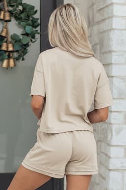 image-Jet Stream Solid Color Contrast Textured Patchwork Raw Edge 2pcs Short Set