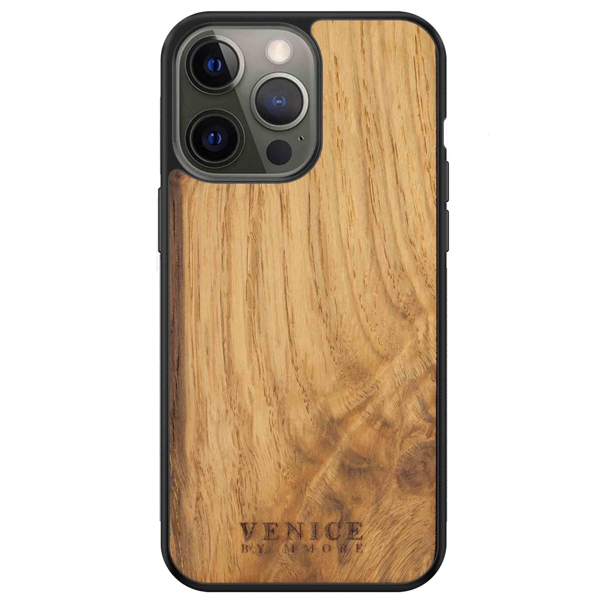 image-The Venice case - Minimalist lettering