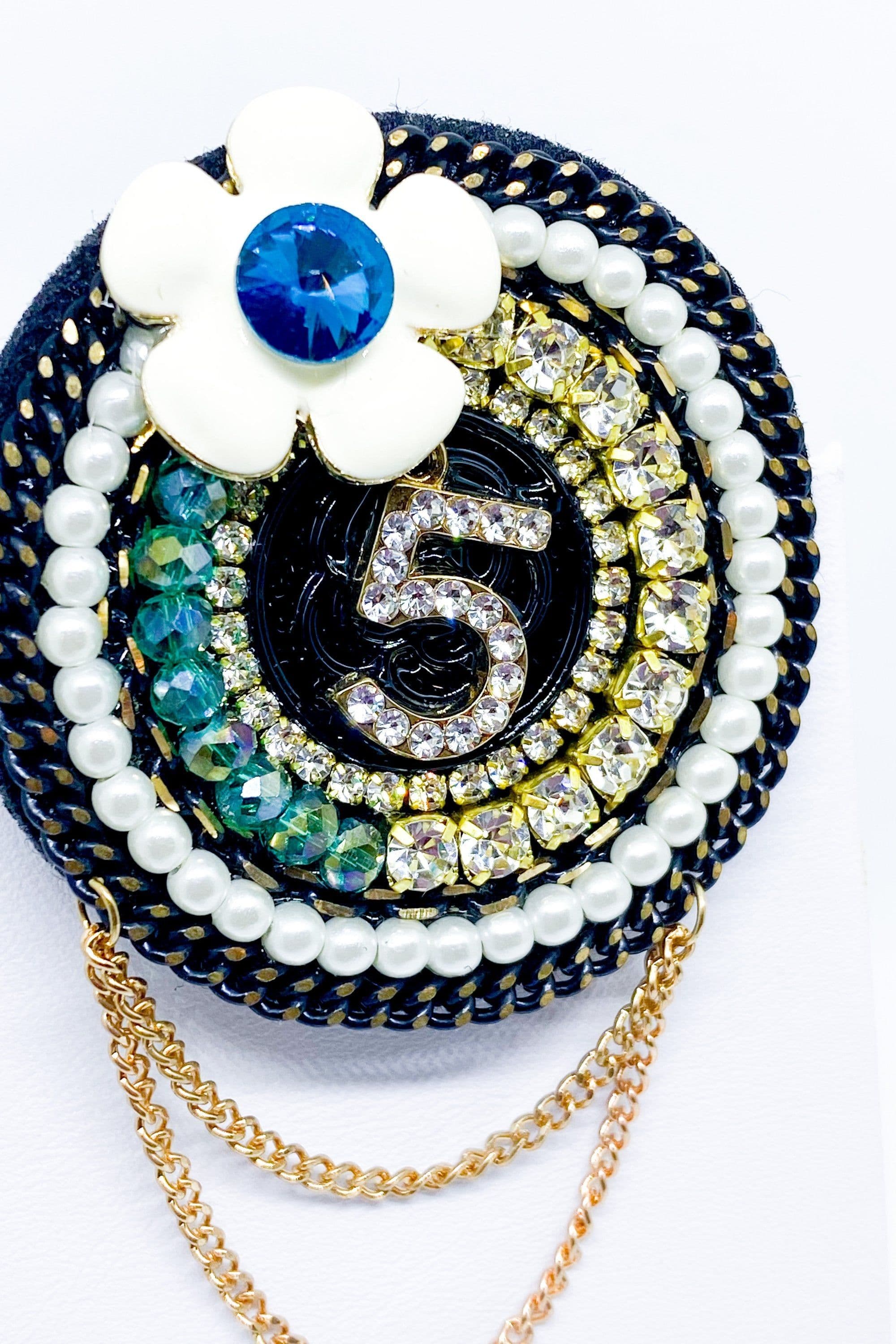 image-Brooch - 5 Series - Forever Donita