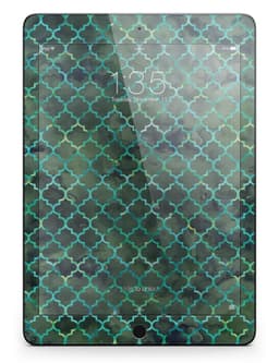 image-Dark Green Watercolor Quatrefoil Full Body Skin for the iPad Pro