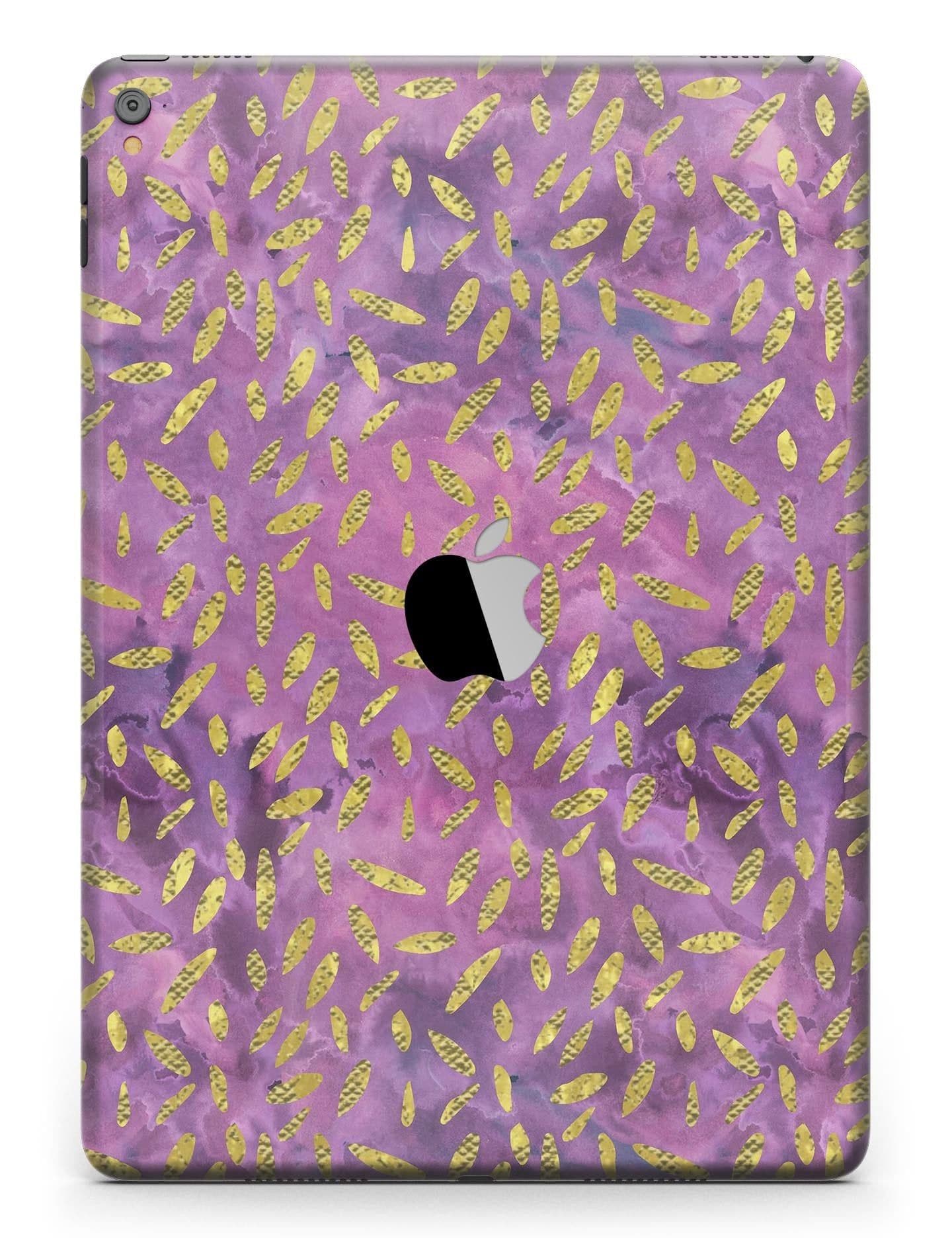 image-Daisy Pedals Over Purple Cloud Mix Full Body Skin for the iPad Pro
