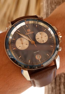 image-LeWy 6 Swiss Men's Watch J7.018.L