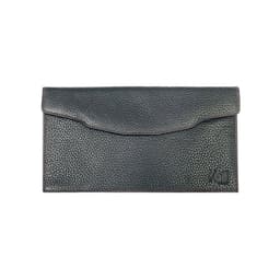 image-K0034AB | Busta Piatta in Vera Pelle pieno fiore, grana dollaro - Colore Nero. Pattina di chiusura con bottone automatico. Dimensioni: cm 22,5 x 12,5 x 0,5 - Confezione: Sacchetto Tnt