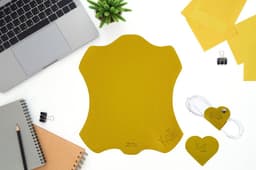 image-K0038RB | Heart Bookmark in Genuine Leather Col. Yellow