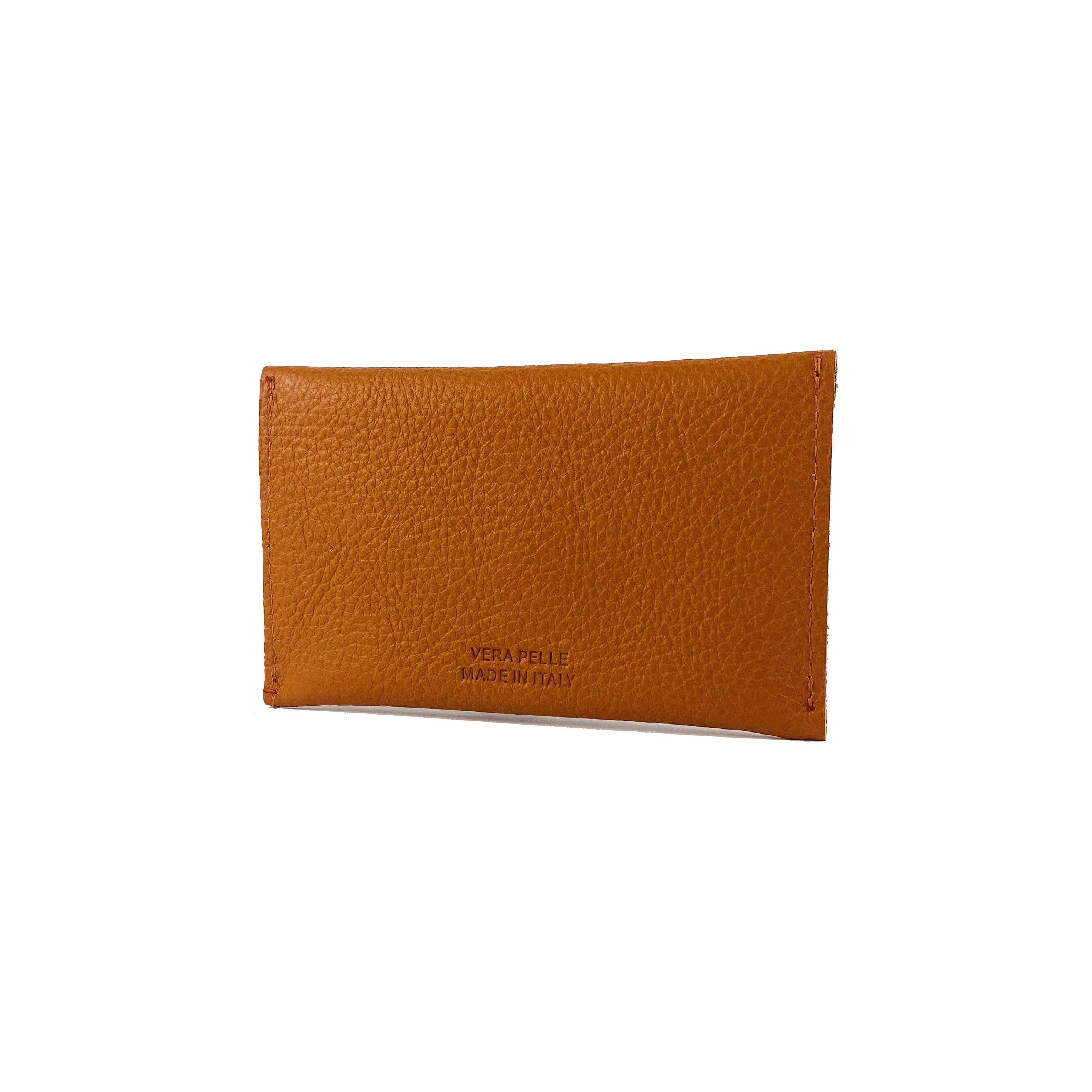 image-K0040LB | Bustina con pattina Made in Italy in Vera Pelle pieno fiore, grana dollaro - Colore Arancione - Dimensioni: cm 13 x 8 x 0,5 - Confezione: Gift Box rigido fondo/coperchio