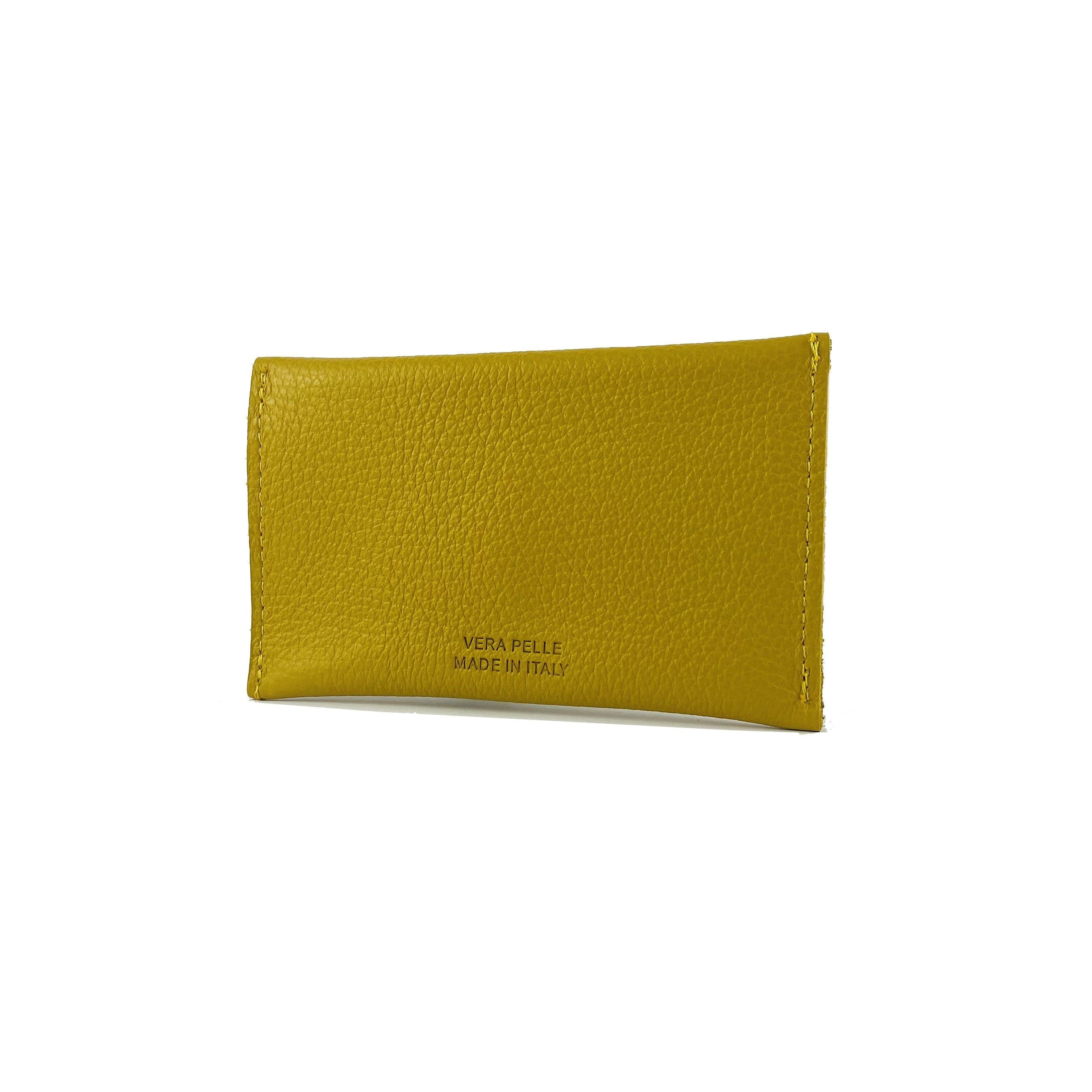 image-K0040RB | Bustina con pattina Made in Italy in Vera Pelle pieno fiore, grana dollaro - Colore Giallo - Dimensioni: cm 13 x 8 x 0,5 - Confezione: Gift Box rigido fondo/coperchio