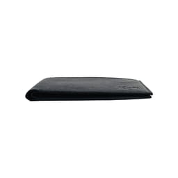 image-K10812AB | Portafogli Uomo in Saffiano Vera Pelle. Colore Nero. 8 slots per le carte di credito. Dimensioni da chiuso: cm 12,5 x 9,5 x 1. Confezione: Gift Box rigido fondo/coperchio