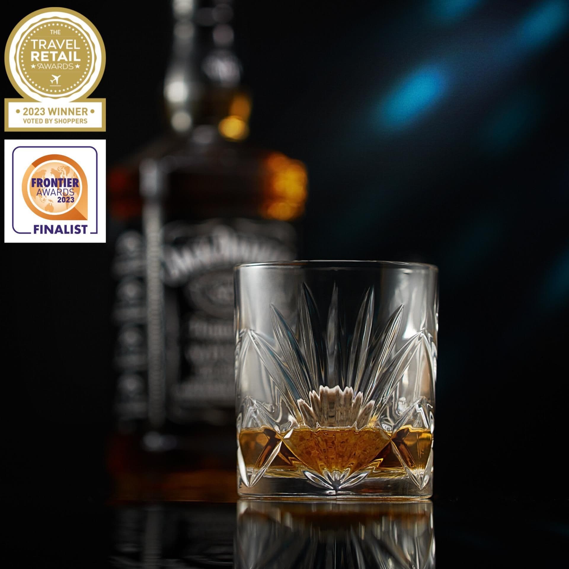 image-Whiskey Chilling Stones Gift Set With 2 Palm Crystal Glasses