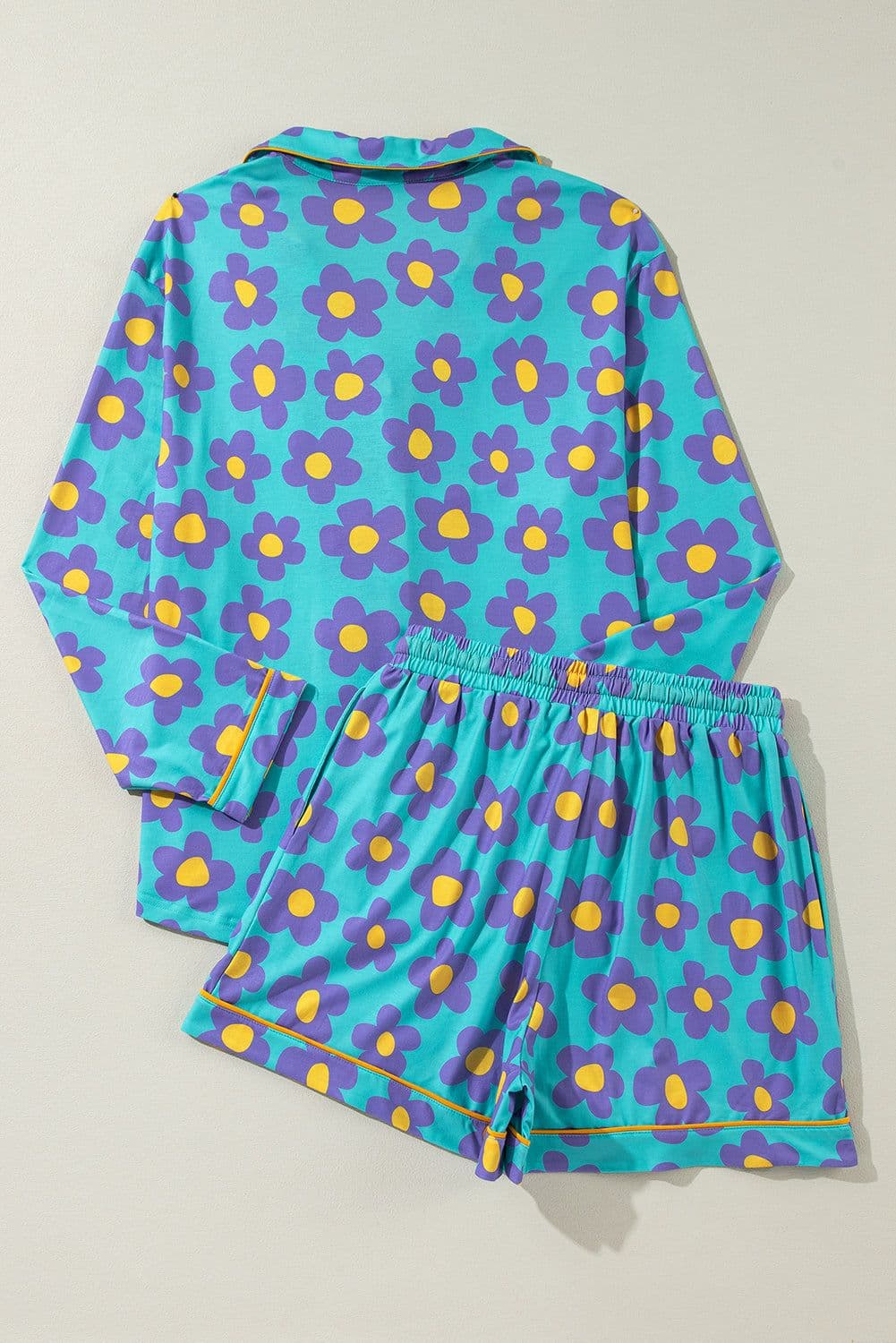 image-Green Flower Print Long Sleeve Shirt Shorts Pajamas Set