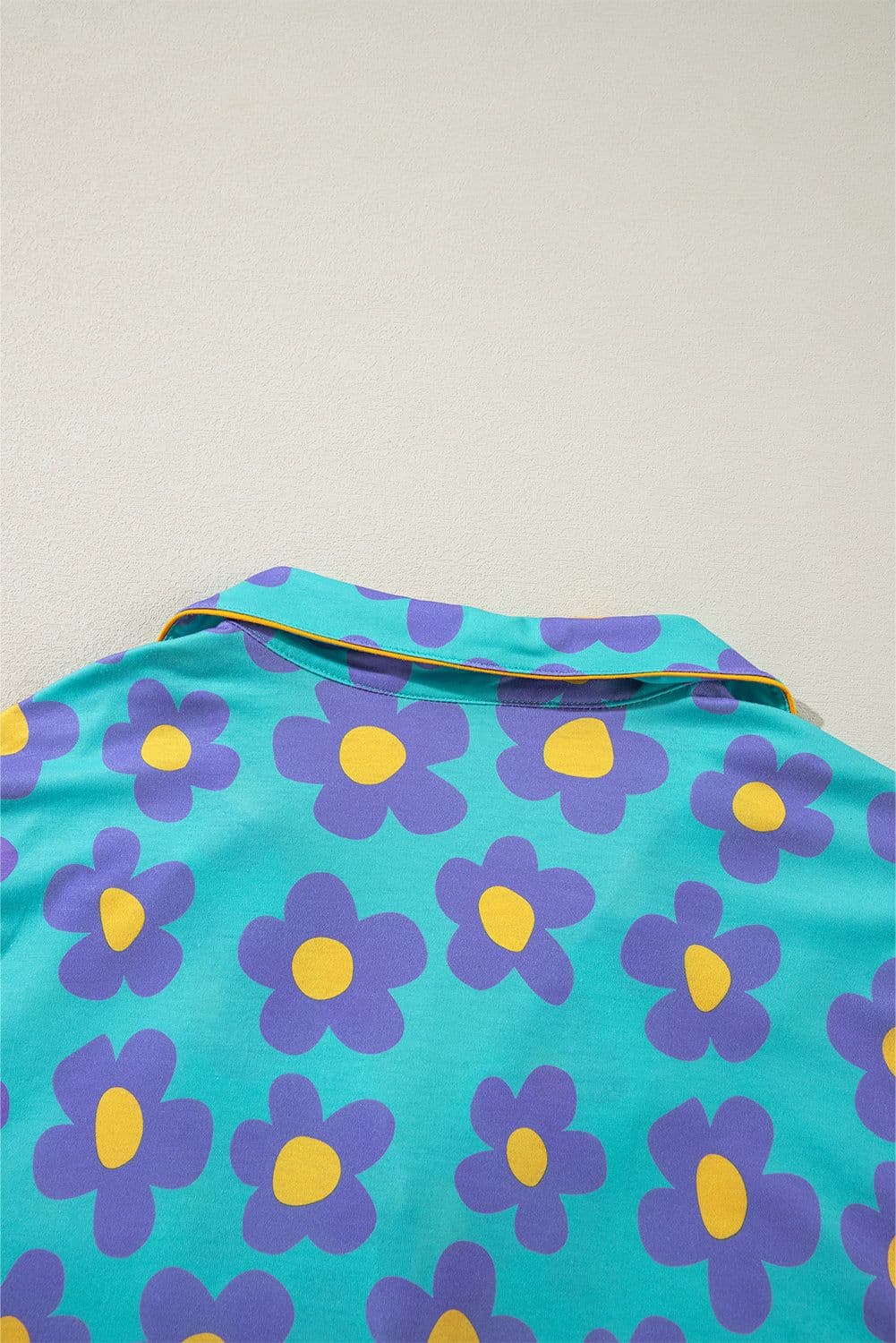 image-Green Flower Print Long Sleeve Shirt Shorts Pajamas Set