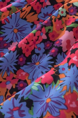 image-Multicolor Floral Print Ruffle Tiered Short Sleeve Babydoll Top