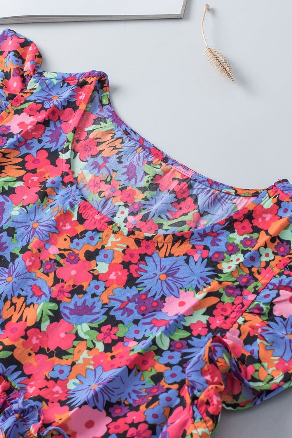 image-Multicolor Floral Print Ruffle Tiered Short Sleeve Babydoll Top