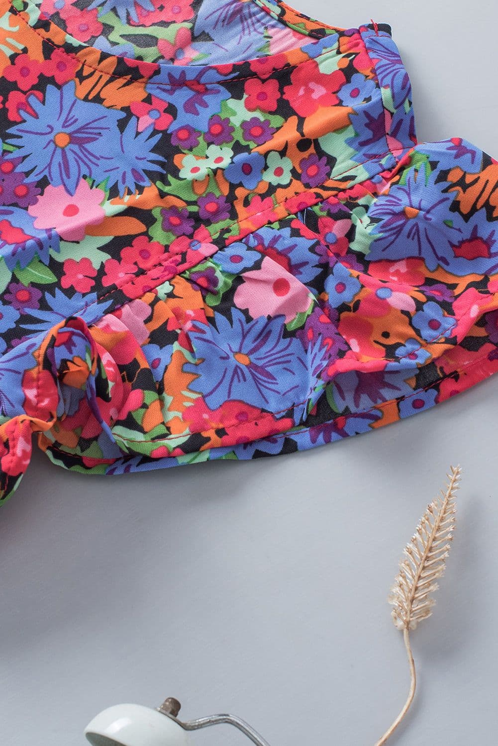 image-Multicolor Floral Print Ruffle Tiered Short Sleeve Babydoll Top
