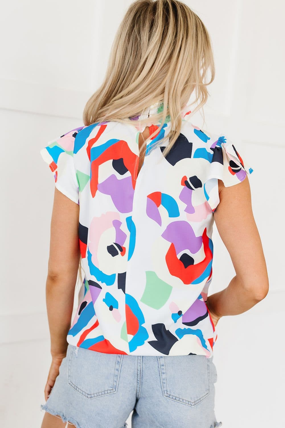 image-Multicolor Abstract Print Ruffle Sleeve Smocked Blouse