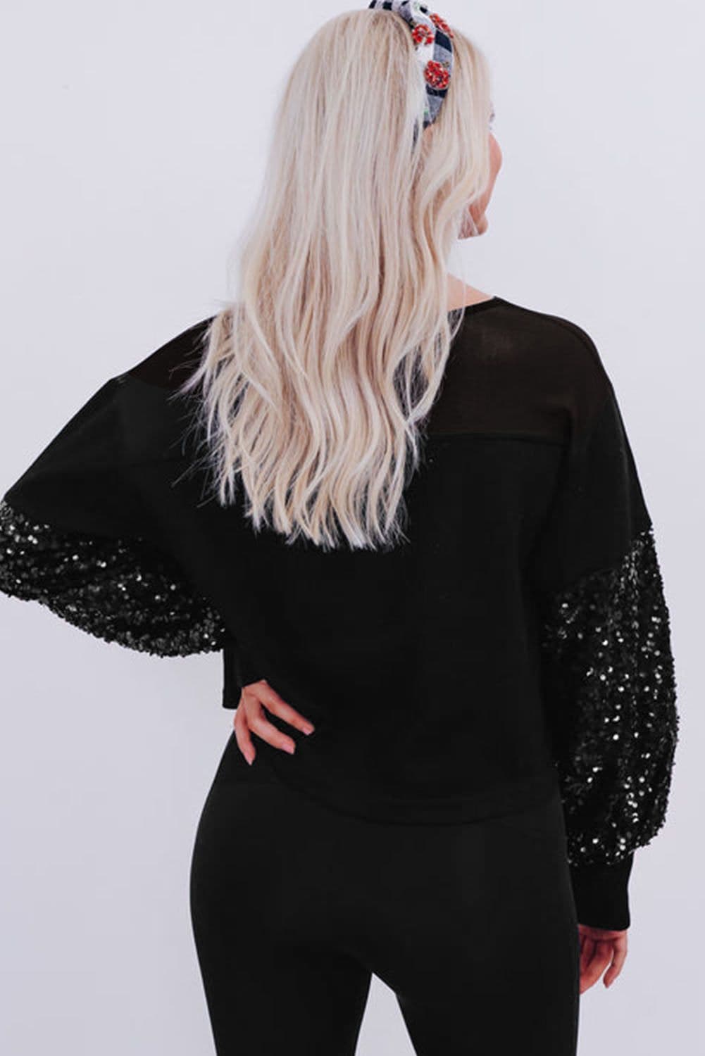 image-Black Sequin Patchwork Lantern Sleeve Blouse