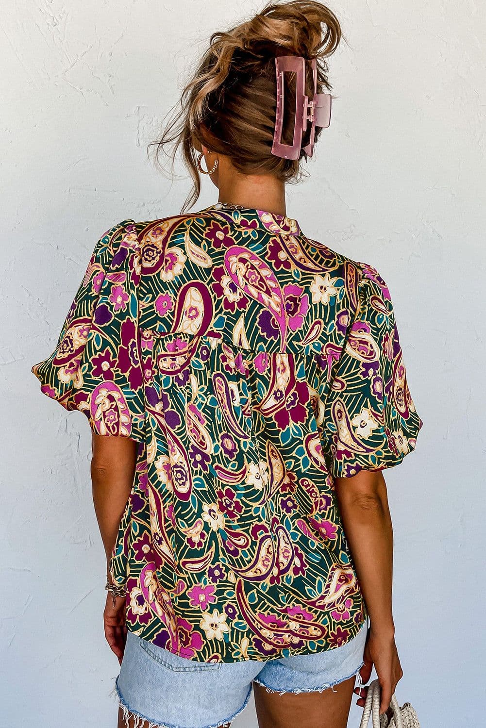 image-Green V Neck Short Bubble Sleeve Paisley Blouse
