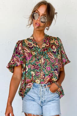 image-Green V Neck Short Bubble Sleeve Paisley Blouse