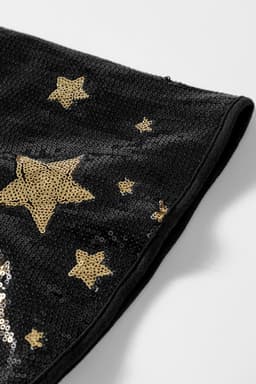 image-Black Star Sequin Splicing Half Sleeve Top