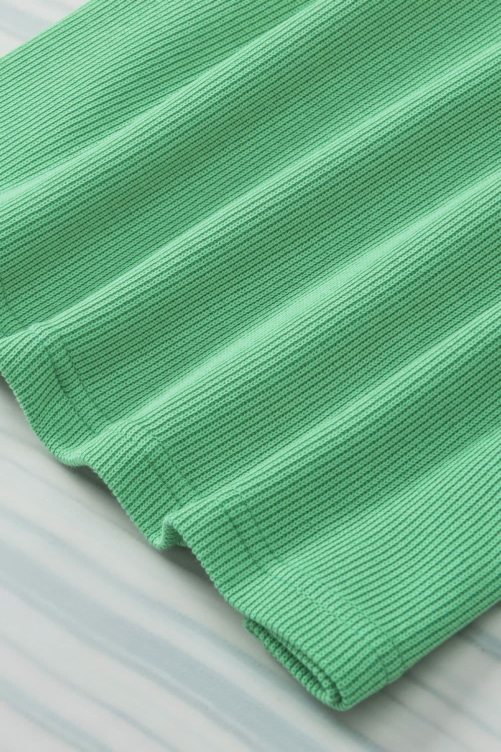 image-Green Ribbed Knit Puffy Ruffle Sleeve Blouse