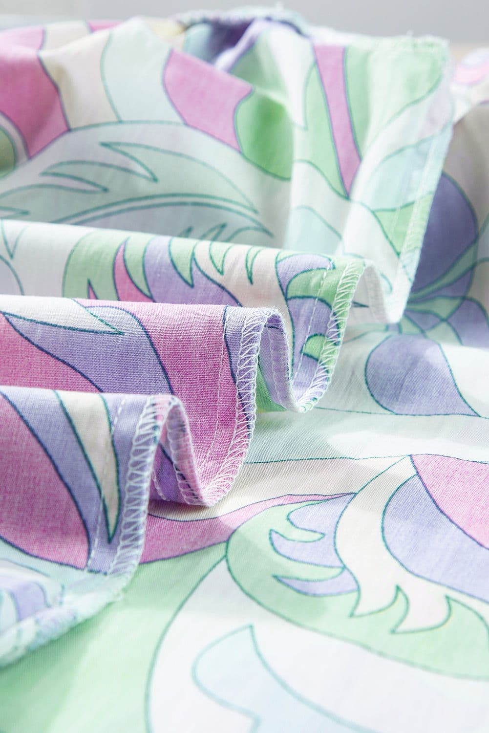 image-Green Abstract Print Bubble Sleeve Smock Detail Blouse