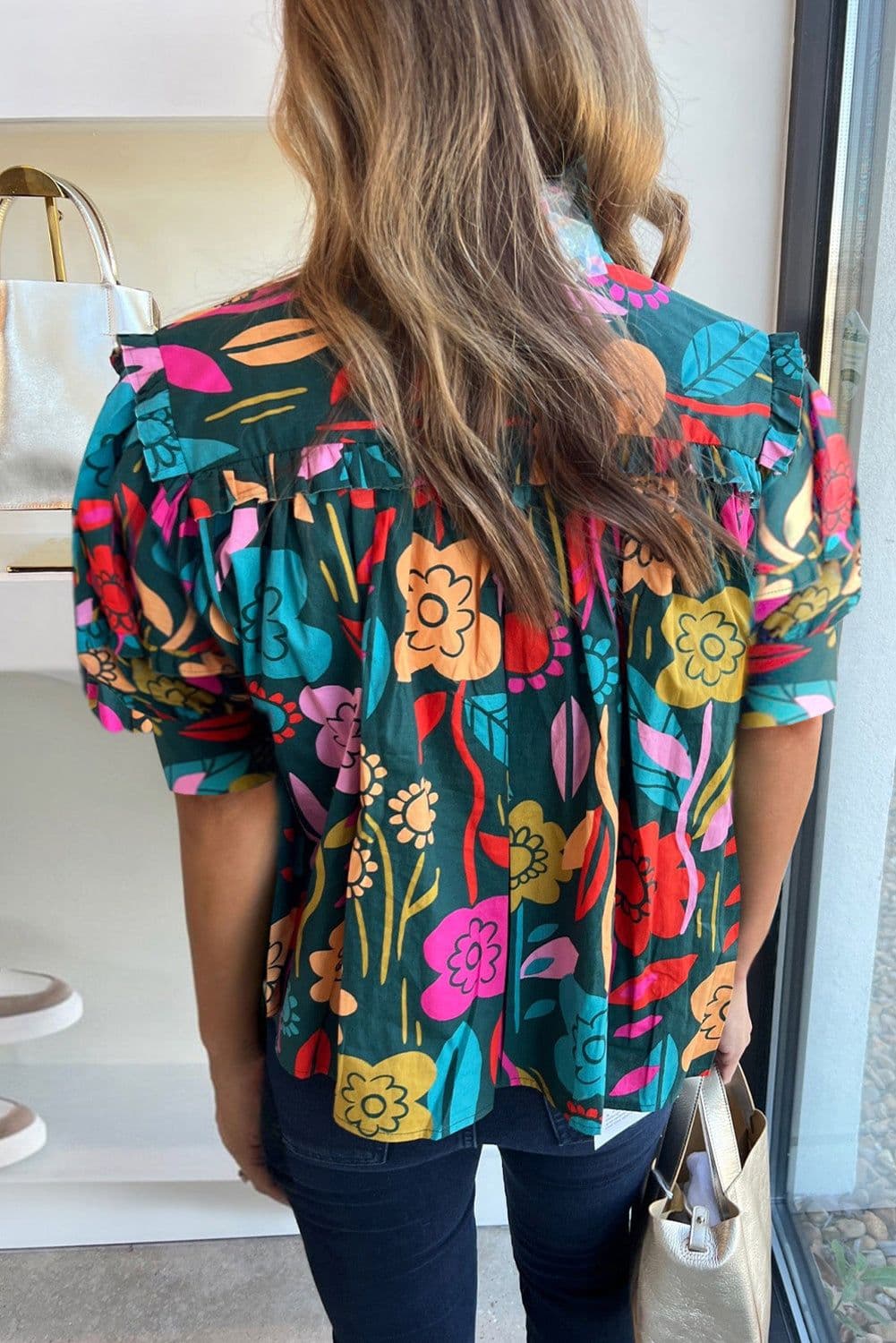 image-Green Floral Print Puff Sleeve Tied V Neck Blouse