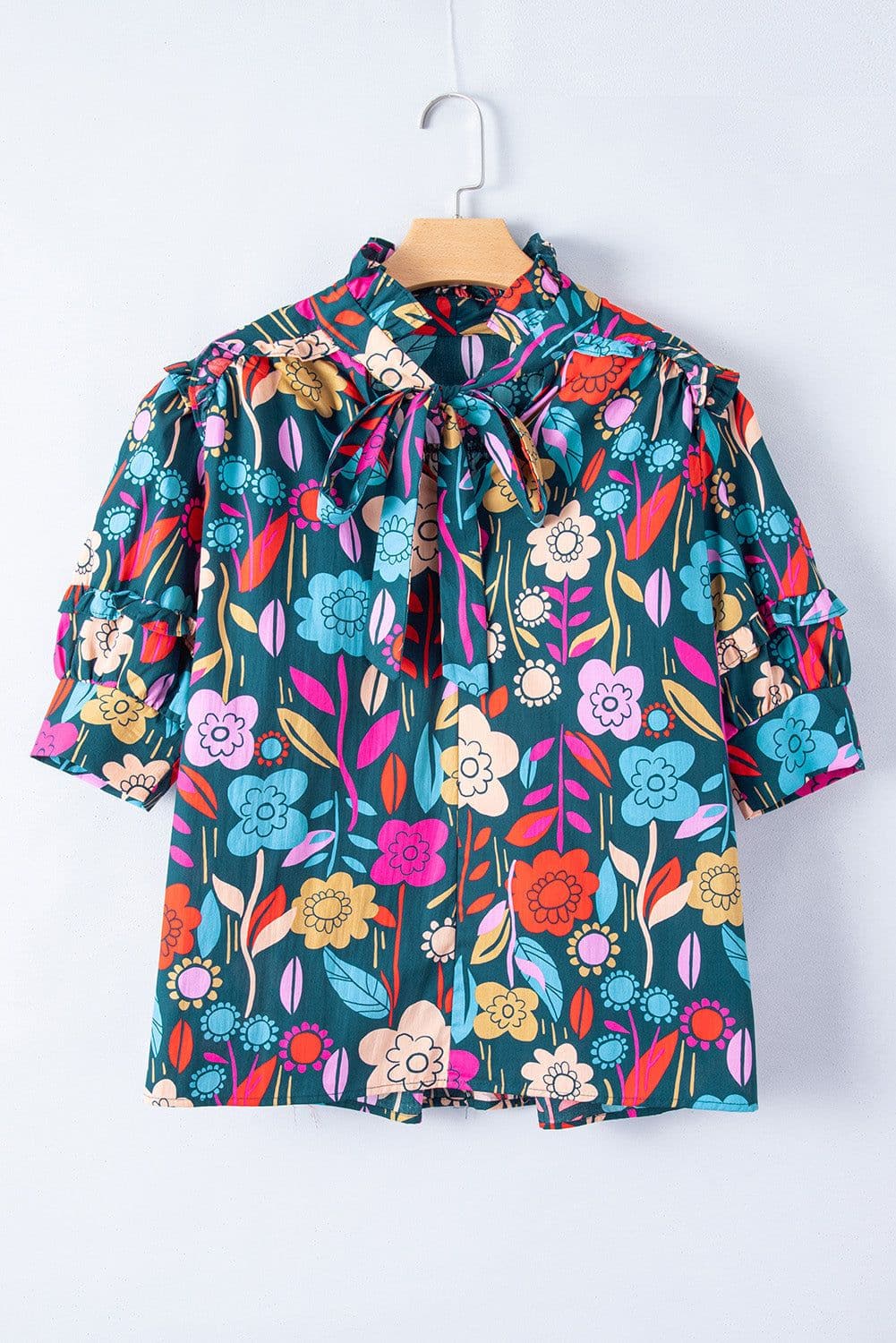 image-Green Floral Print Puff Sleeve Tied V Neck Blouse