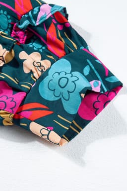 image-Green Floral Print Puff Sleeve Tied V Neck Blouse