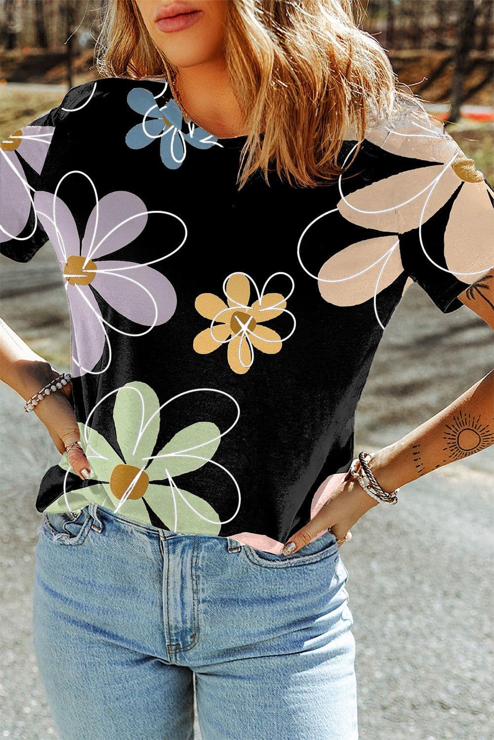 image-Beige Summer Flower Print Casual Round Neck T Shirt