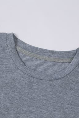 image-White Solid Color Crew Neck Tee