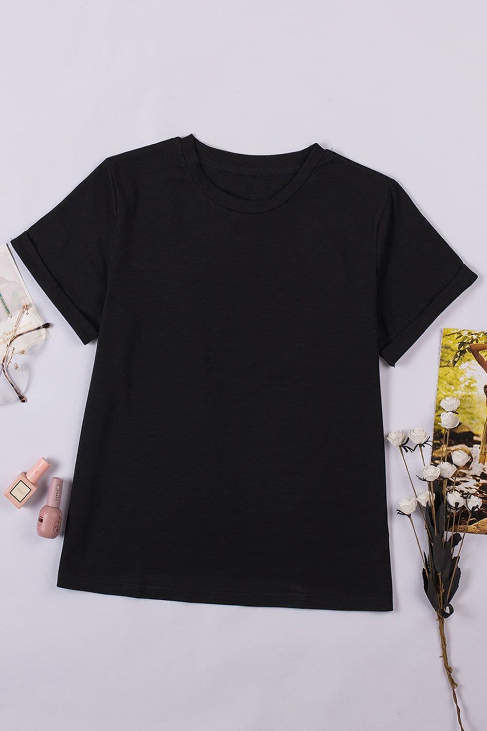 image-White Solid Color Crew Neck Tee