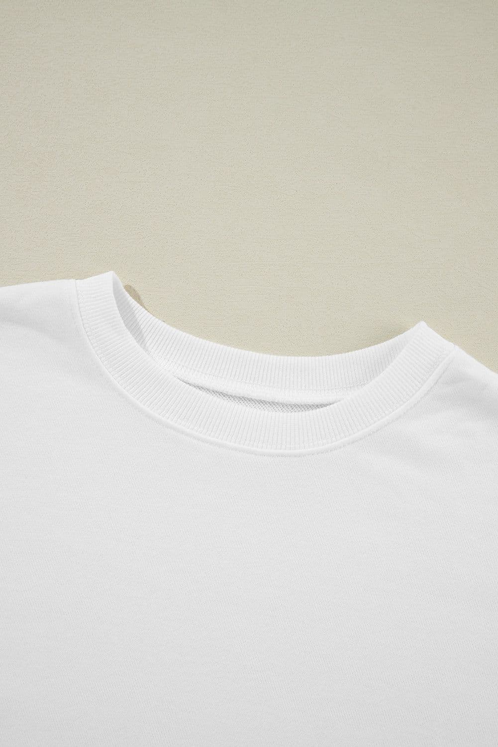 image-Black Solid Classic Crewneck Pullover Sweatshirt
